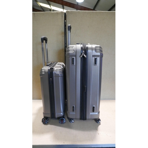 6033 - Samsonite Endure 2 piece Hardside Luggage Set (Large has crack underneath) Original RRP £119.99 + Va... 