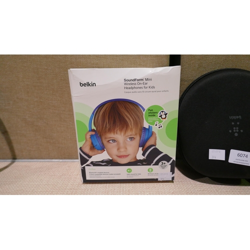 6074 - Belkin Soundform Kid Mini Wireless Headphones With Case  (345-394) *This lot is subject to Vat