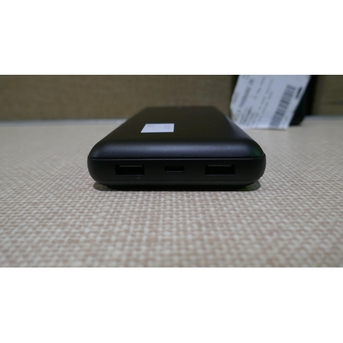 6107 - Belkin Powerbanks       (345-80) *This lot is subject to Vat