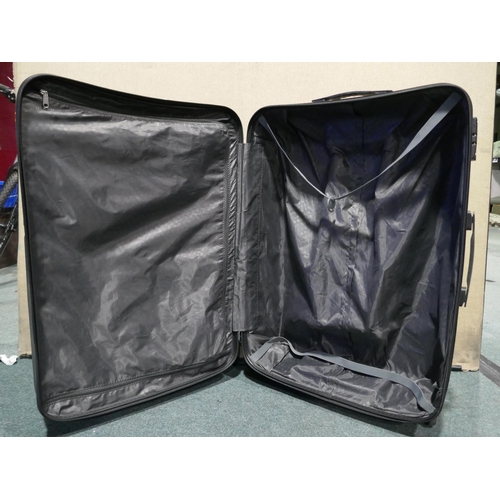 6231 - American Tourister Jet Driver 2piece Hardside Black Suitcases  (345-340,341) *This lot is subject to... 