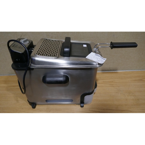 6263 - Tefal Oleoclean Fryer (345-614) *This lot is subject to Vat