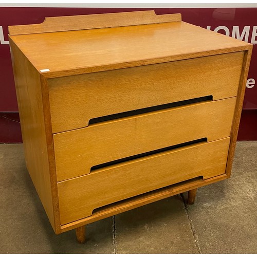 25 - A Stag C-Range light oak chest of drawers, designed by John & Sylvia Reid