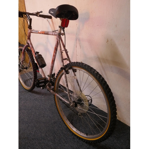 8014 - A Townsend Smokey Bear 18-speed bike