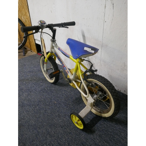 8027 - A Universal Cycles Panther small childs BMX bike with stabilisers and a Townsend Skipper small child... 