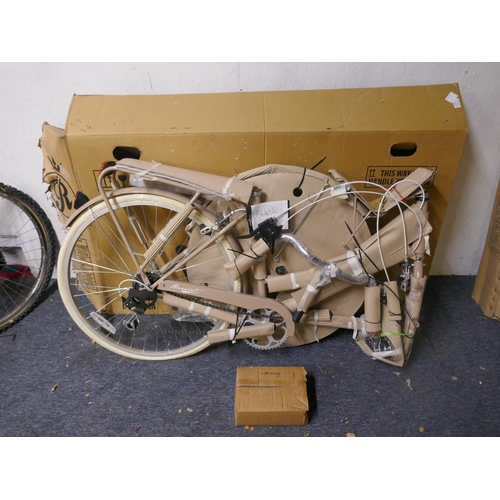 8075 - A boxed Ryedale Harriet RYD19 ladies bike