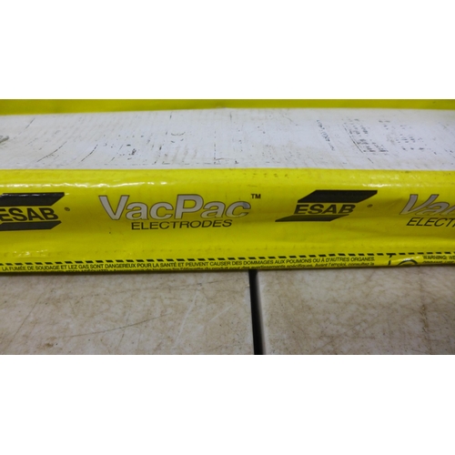 5030 - 2 packs of E543 vacpac welding electrodes - 3.2 x 450mm