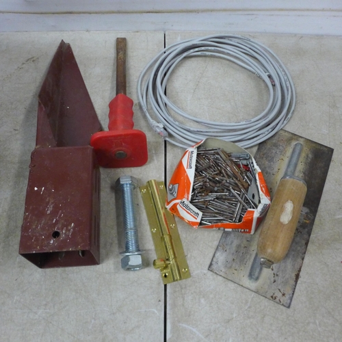 5032 - A box of assorted hand tools and consumables including screws, nuts and bolts, points, etc. and an O... 