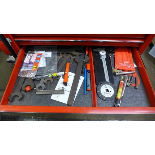 5038 - A Mac Tools 20 drawer 2 piece tool chest with a large amount of hand tools including Mac Tools, Snap... 