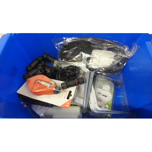 5067 - A box of automotive related items including Streetwise OBDII code reader, Next Base Dash Cam, a coll... 