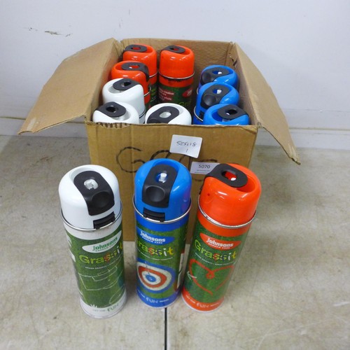 5070 - 12 x 500ml aerosol cans of Johnsons 