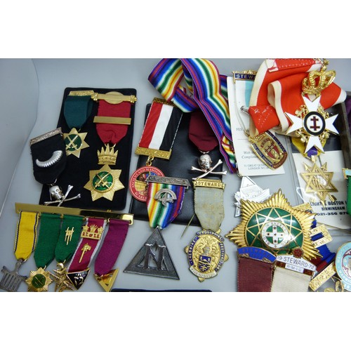 9025 - A very large collection of masonic medals, including three silver examples