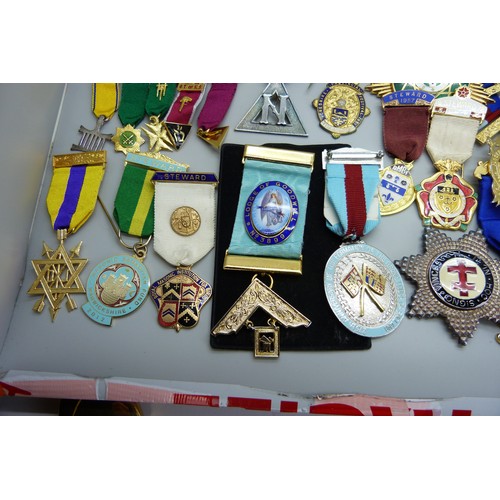 9025 - A very large collection of masonic medals, including three silver examples