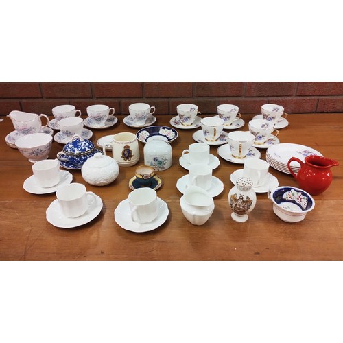 9078 - A assortment of Colclough and Royal Crown Derby part tea sets, and a Goss crested sugar sifter