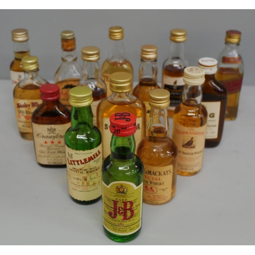 2105 - Two boxes of vintage alcohol miniatures, whiskies, with Whyte & Mackay plaque and a Jim Beam mirror,... 