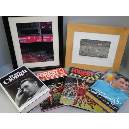 2131 - Football; Nottingham Forest books, framed photographs, etc.