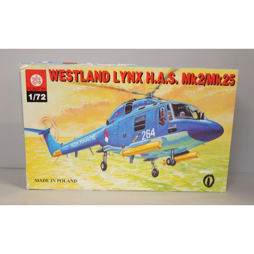 2160 - Seven vintage model aircraft kits, including KP Plastikovy JAK-23, Mitsuwa Model Messerschmitt 262A,... 