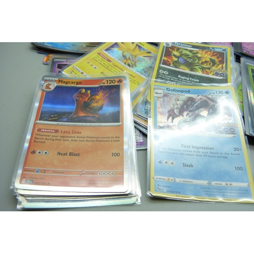 2181 - 100 rare holographic Pokémon cards, all black star rares