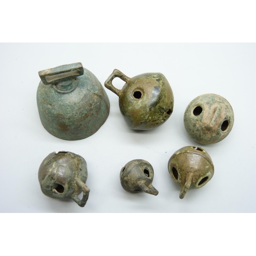 2206 - A collection of 17th century and later crotal bells