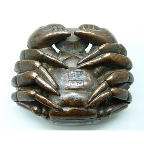 2230 - A small bronze crab