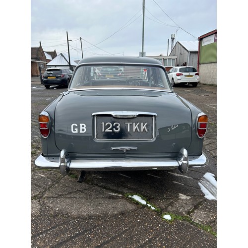 307 - A 1962 Rover P5 3 Litre four-door saloon Reg no. 123 TKK. 42,000 recorded miles, manual four-speed g... 