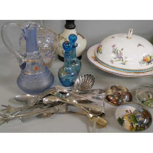 2250 - A collection of glassware, two novelty boot pin cushions, a half-moon shaped cruet, flatware, three ... 