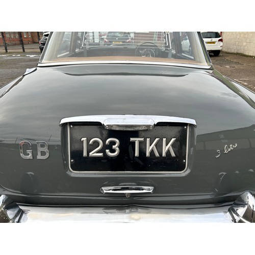 307 - A 1962 Rover P5 3 Litre four-door saloon Reg no. 123 TKK. 42,000 recorded miles, manual four-speed g... 