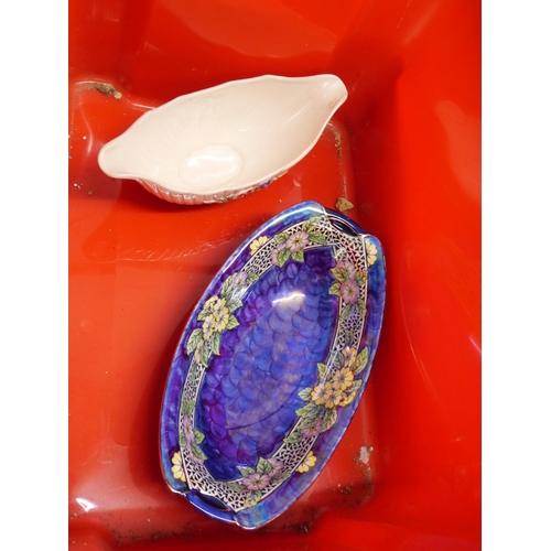 2309 - Thirteen pieces of Maling lustre ware **PLEASE NOTE THIS LOT IS NOT ELIGIBLE FOR IN-HOUSE POSTING AN... 