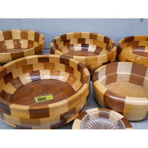 2312 - Eight Cambridgeware wooden bowls **PLEASE NOTE THIS LOT IS NOT ELIGIBLE FOR IN-HOUSE POSTING AND PAC... 