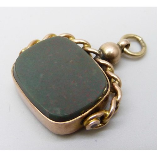 7047 - A 9ct gold swivel fob, Chester mark, total weight 7.3g