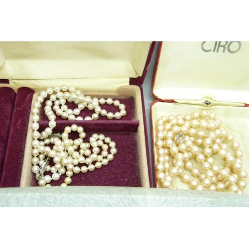 7143 - Boxed pearl jewellery including silver mounted and Lotus