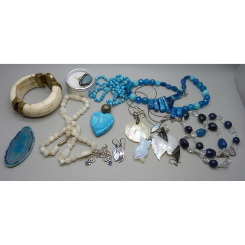 7149 - Turquoise and other bead jewellery, bangle, etc.