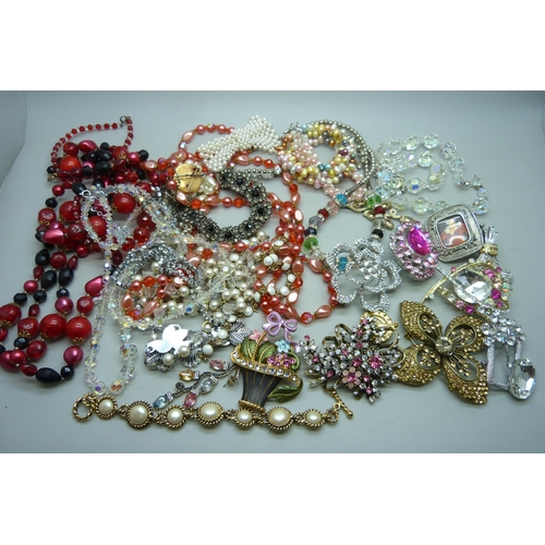 7150 - A collection of bead necklaces, bracelet, etc.