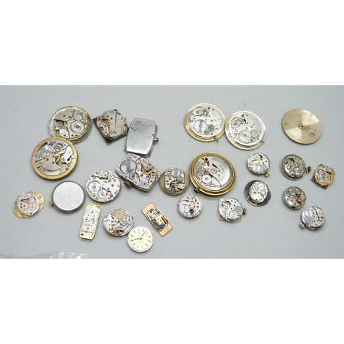 7183 - A collection of lady's and gentleman's wristwatch movements to include Roamer, Tissot, Raymond Weil,... 