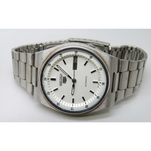 7192 - A Seiko 5 automatic wristwatch