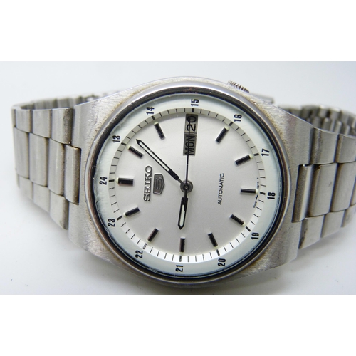 7192 - A Seiko 5 automatic wristwatch