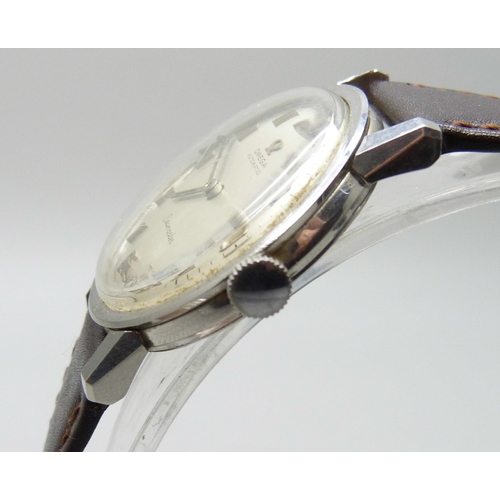 7196 - An Omega Seamaster automatic wristwatch, second hand loose