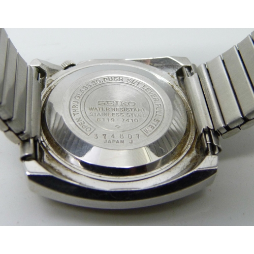 7218 - A Seiko 5 automatic wristwatch