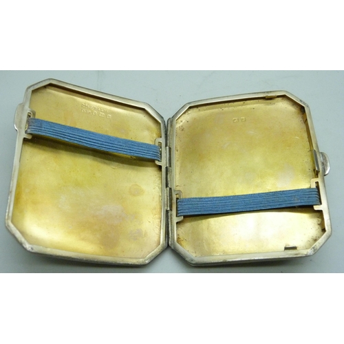 7278 - A silver cigarette case, 80g