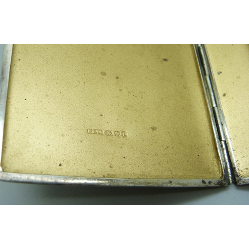 7278A - A silver cigarette case