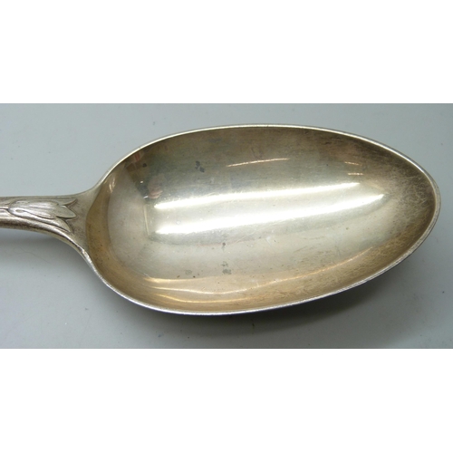 7281 - A large silver serving spoon, London 1898, 188g