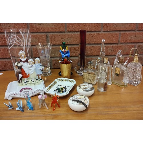 9079 - A collection of Yardley and Pears perfume bottles and ornamental glassware