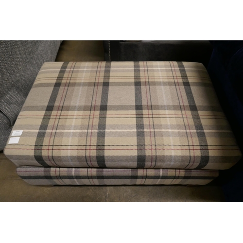 3052 - A tartan upholstered footstool