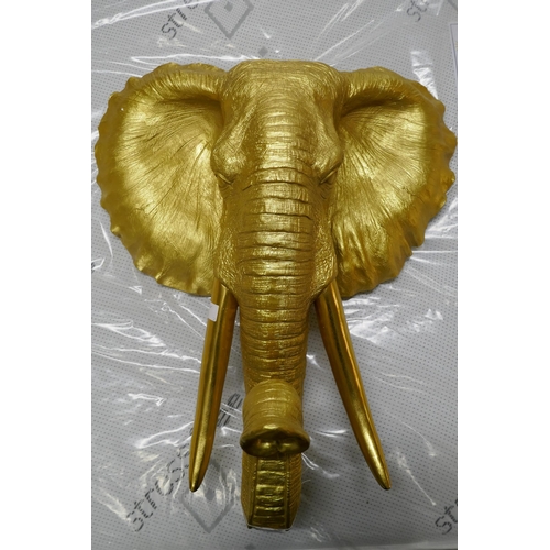 3065 - A large wall mounted gold painted bust of an elephant