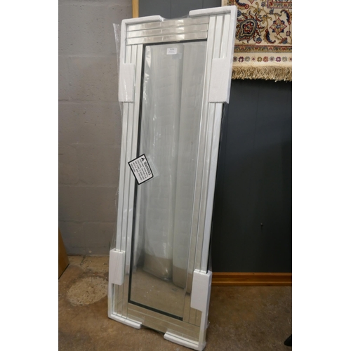 3124 - A bevelled frame mirror, 120cm x 40cm