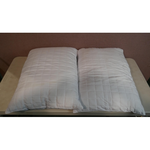 6218 - Hotel Grand Shredded Memory Foam Pillows  (345-459) *This lot is subject to Vat