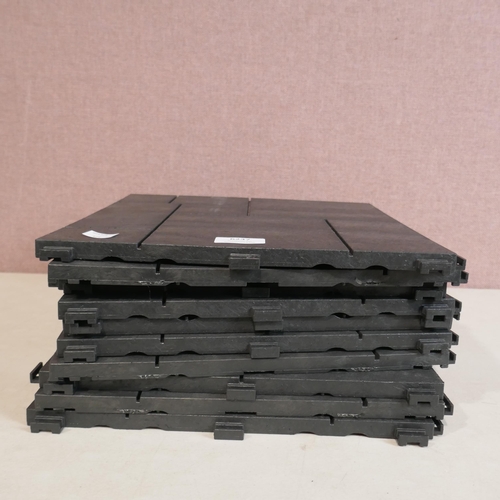 6237 - Mosaic Graphite Deck Tiles (345-424) *This lot is subject to Vat