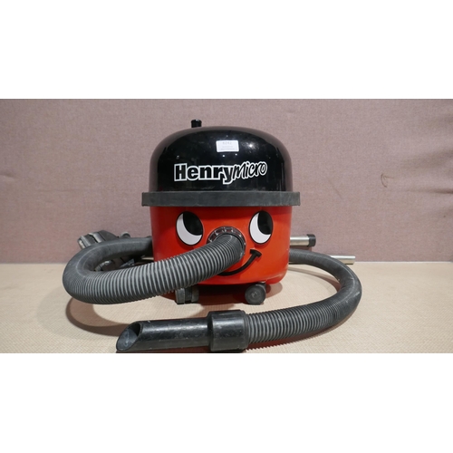 6242 - Henry Micro Hi-Flo Vacuum Cleaner, Original RRP £139.99 + Vat  (345-452) *This lot is subject to Vat