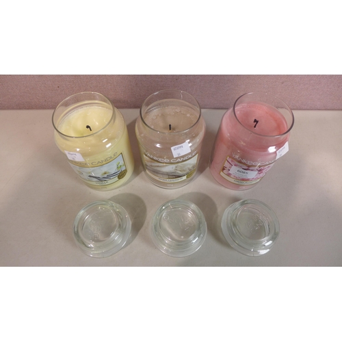 6085 - Three Yankee Candles (342-35) *This lot is subject to Vat