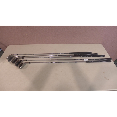 6098 - Five Callaway golf clubs (345-730) *This lot is subject to Vat