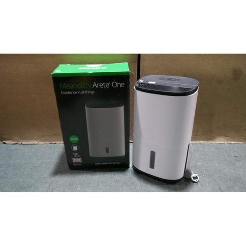 6017 - Meaco 18L Dehumidifier, Original RRP £179.99 + Vat  (345-429) *This lot is subject to Vat